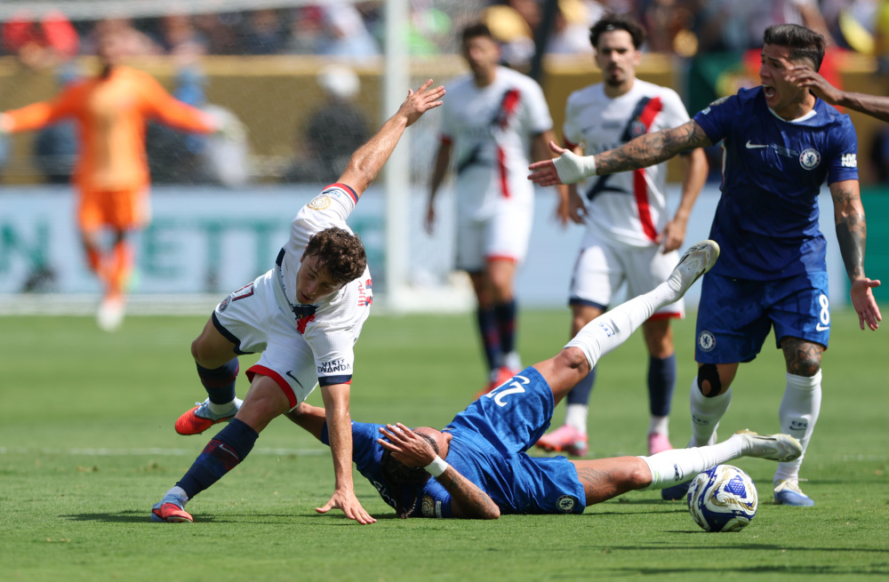 詹姆斯的需 詹姆斯的需